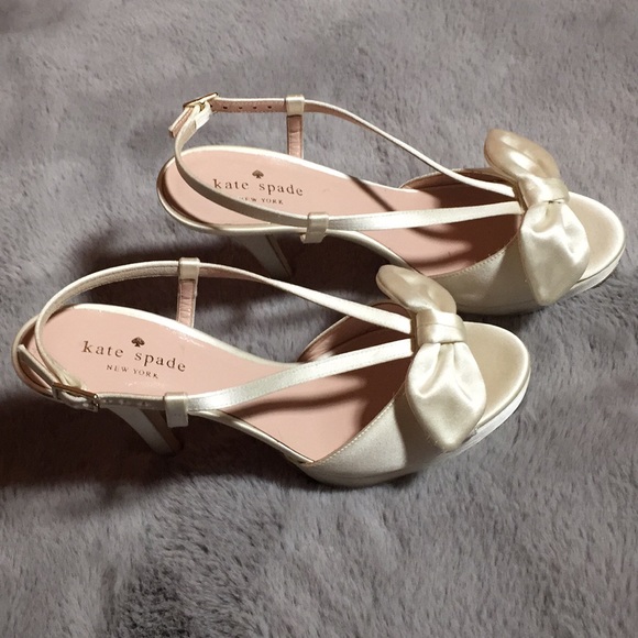 kate spade Shoes - NWOB Kate Spade Ivory Satin Rezza Heels